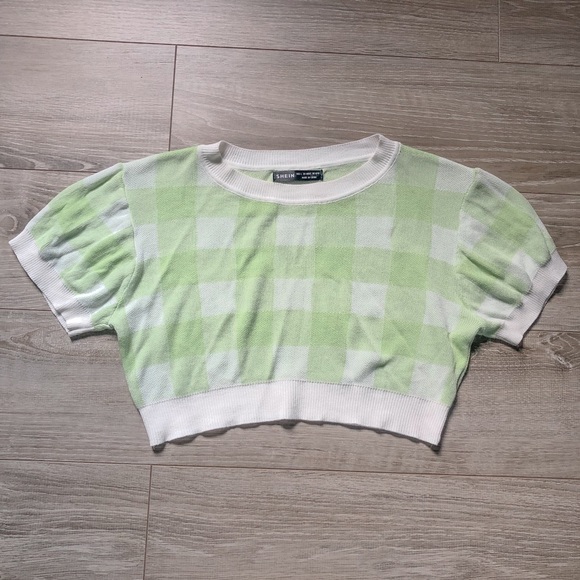 SHEIN Gingham Crop ShortSleeve Knit Top - Picture 6 of 10